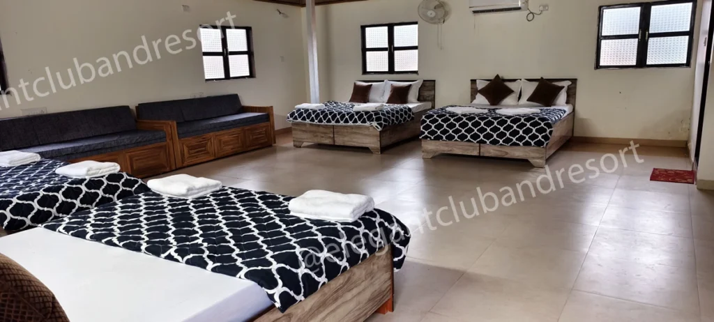 Delux Dormitory Room Karjat